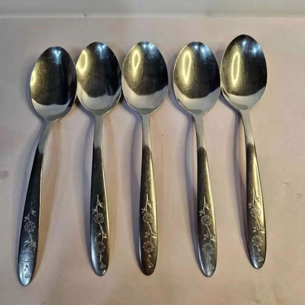 Wood Dale Stainless Steel Flatware Set - 7 Pieces